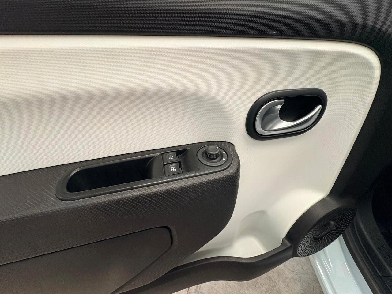 Renault Twingo SCe 65 CV LIMITED