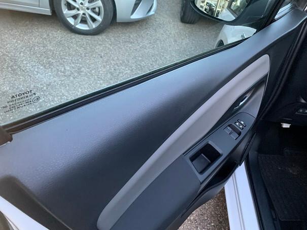 Toyota Yaris 1.5 Hybrid 5 porte Business