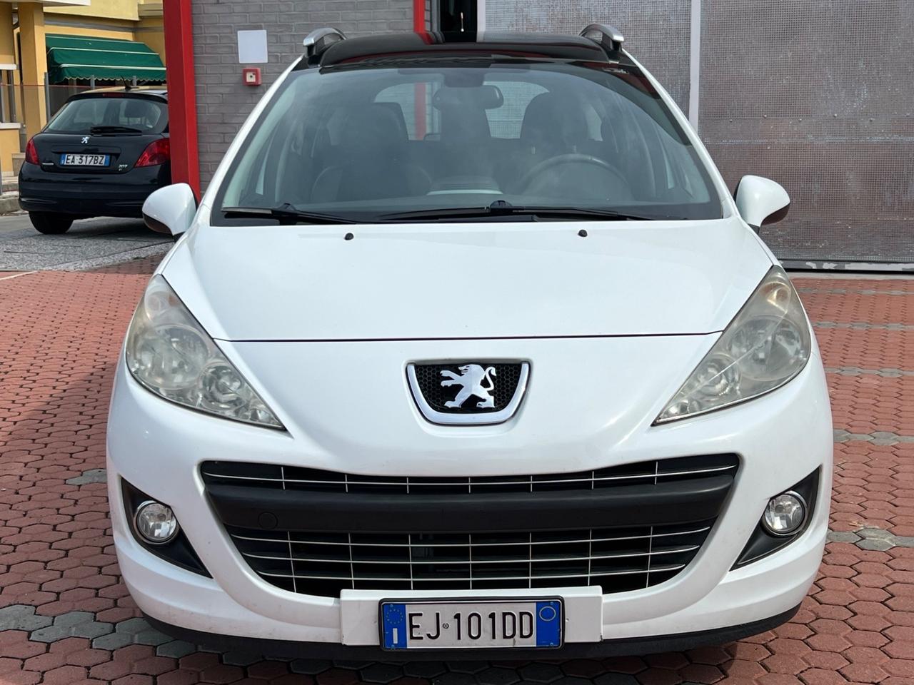 PEUGEOT GPL 207 SW TETTO PANORAMICO 1.4 vti 16v Ciel Allure 95cv