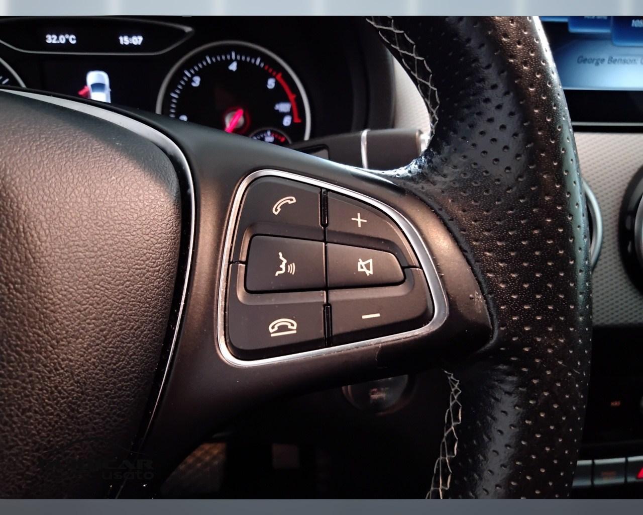 Mercedes-Benz Classe B - T246 - B 200 d (cdi) Sport auto