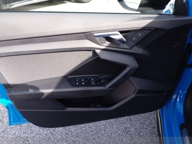 Audi A3 IV 2020 Sportback Diesel Sportback 30 2.0 tdi S line edition