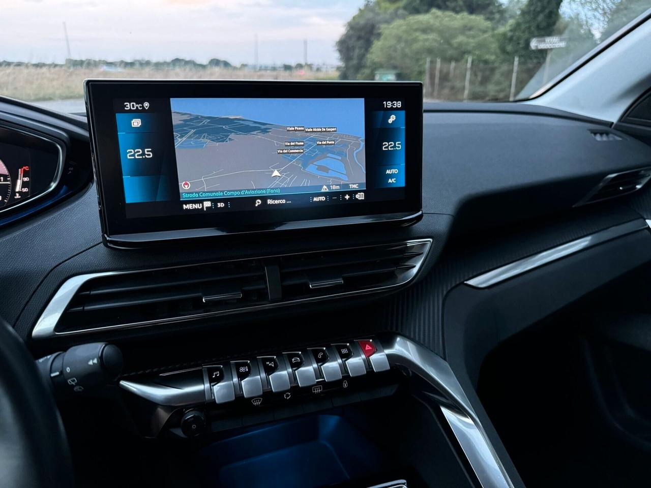 Peugeot 3008 BlueHDi 130 S&S EAT8 Active Pack