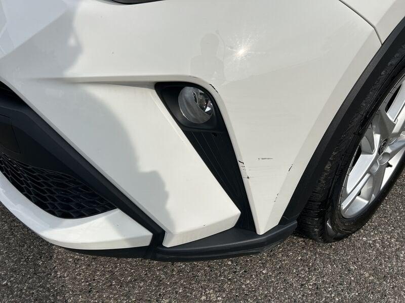 Toyota C-HR 1.8 Hybrid E-CVT Business IVA ESPOSTA COMPRESA GARANZIA FINO AL 2032