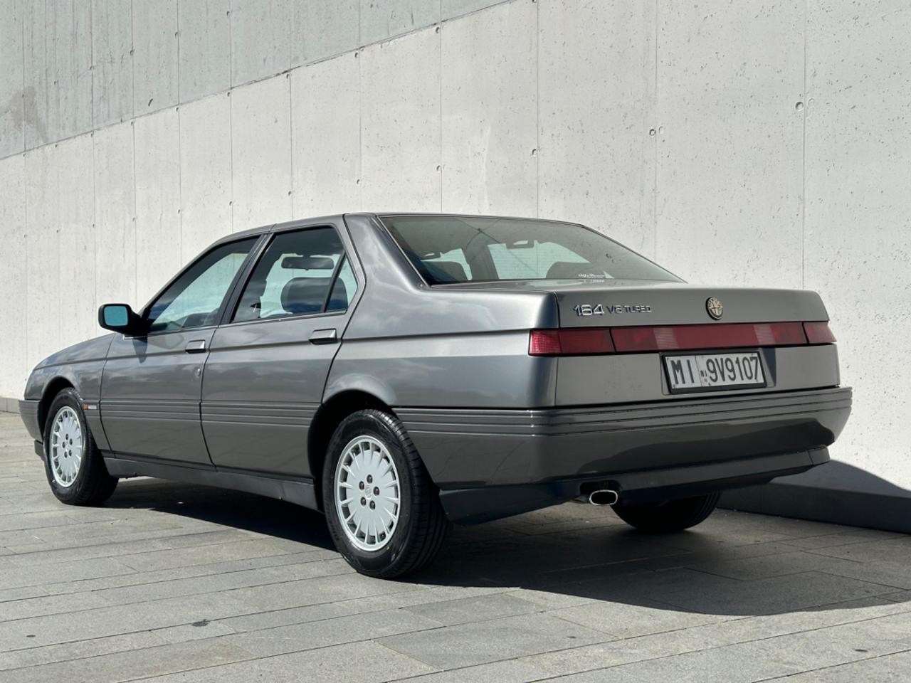 Alfa Romeo 164 2.0i V6 turbo