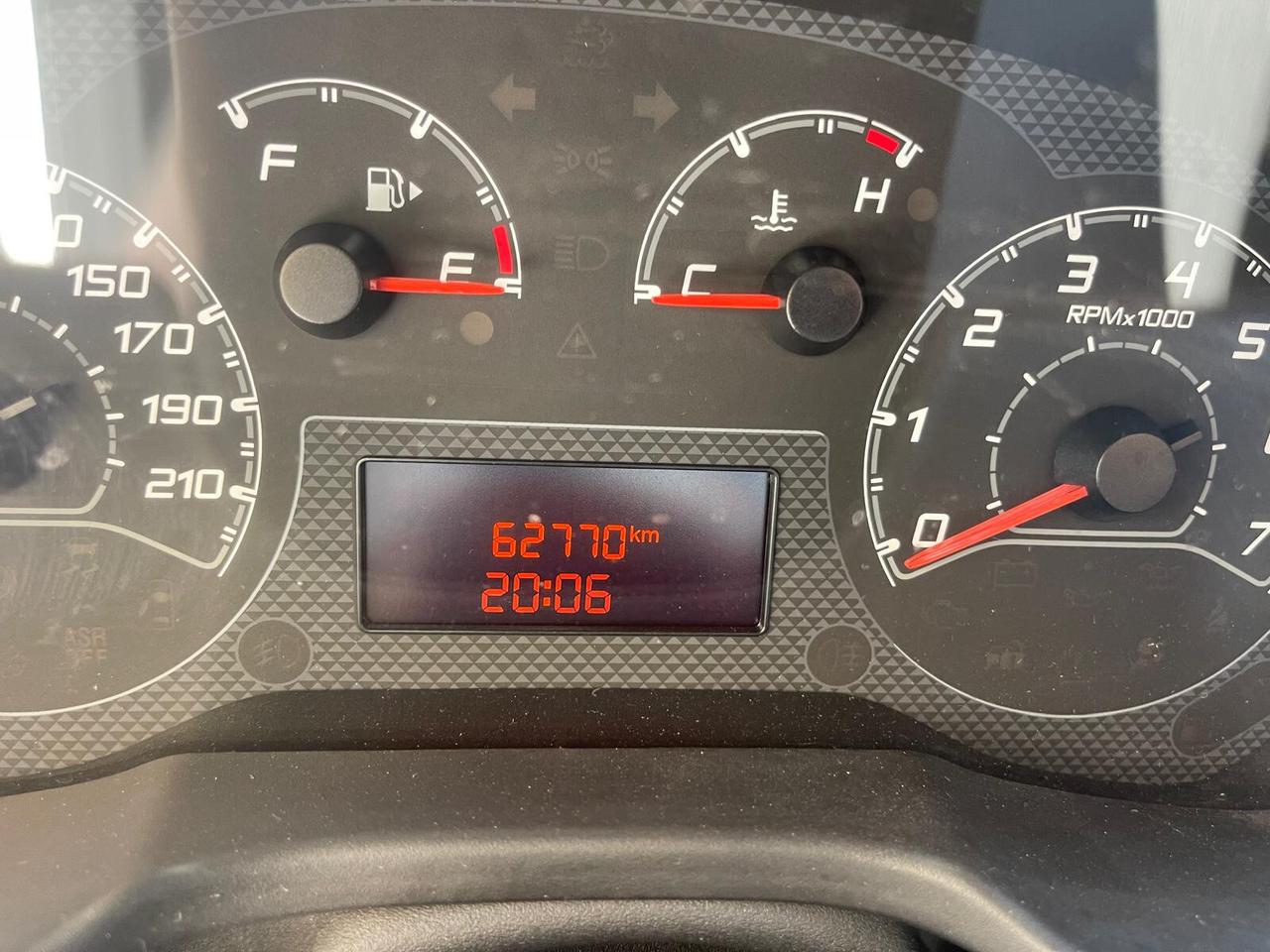 Fiat Fiorino 1.3 MJT 95CV Cargo SX