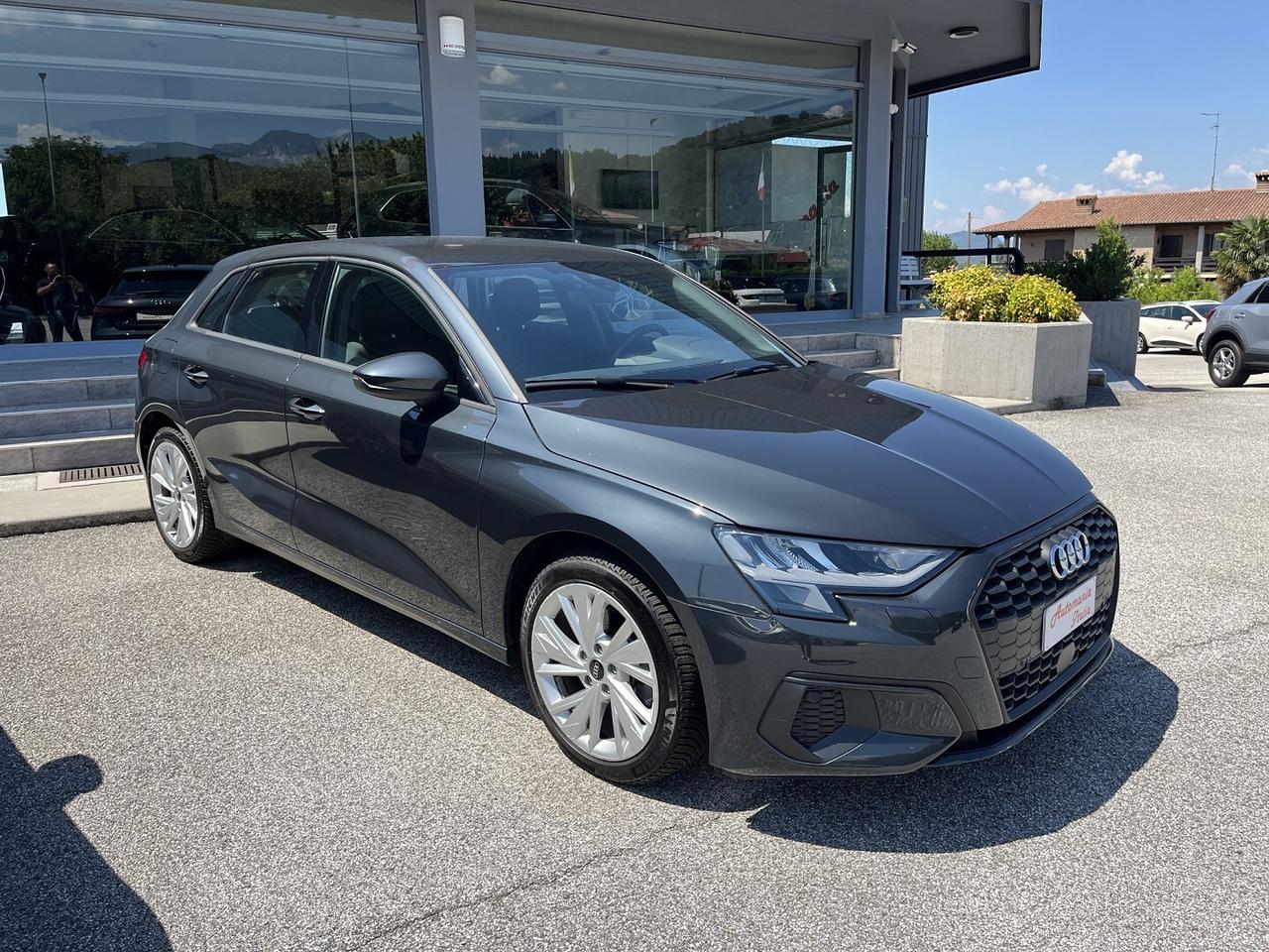 AUDI A3 SPORT. BECK 2000 TDI 115 CV S.TRONIC