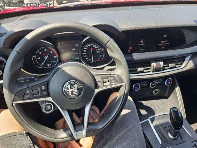 ALFA ROMEO Stelvio Stelvio 2.2 t Sport Tech rwd 160cv auto - FY068PJ