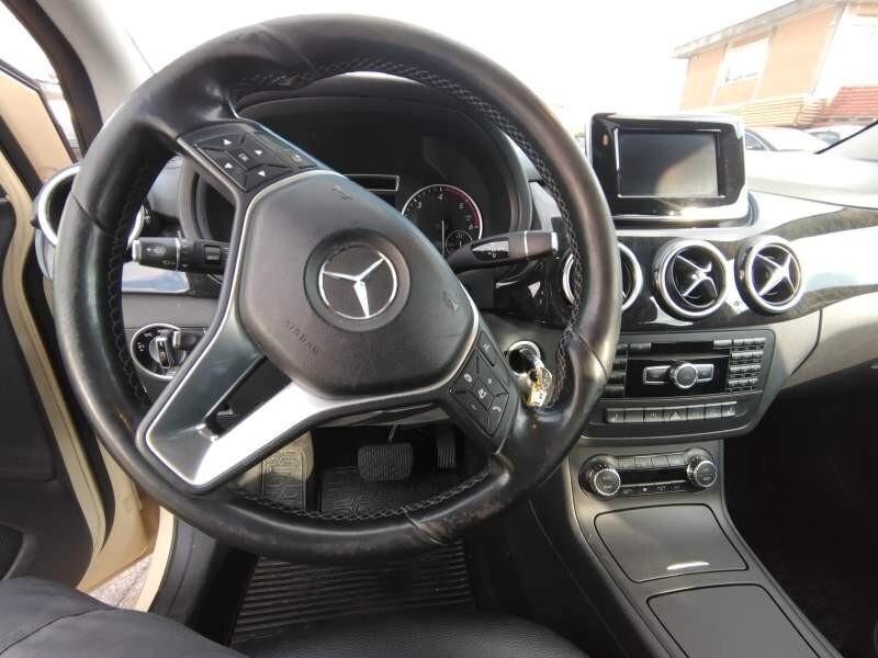 Mercedes-benz B 180 CDI BlueEFFICIENCY Executive