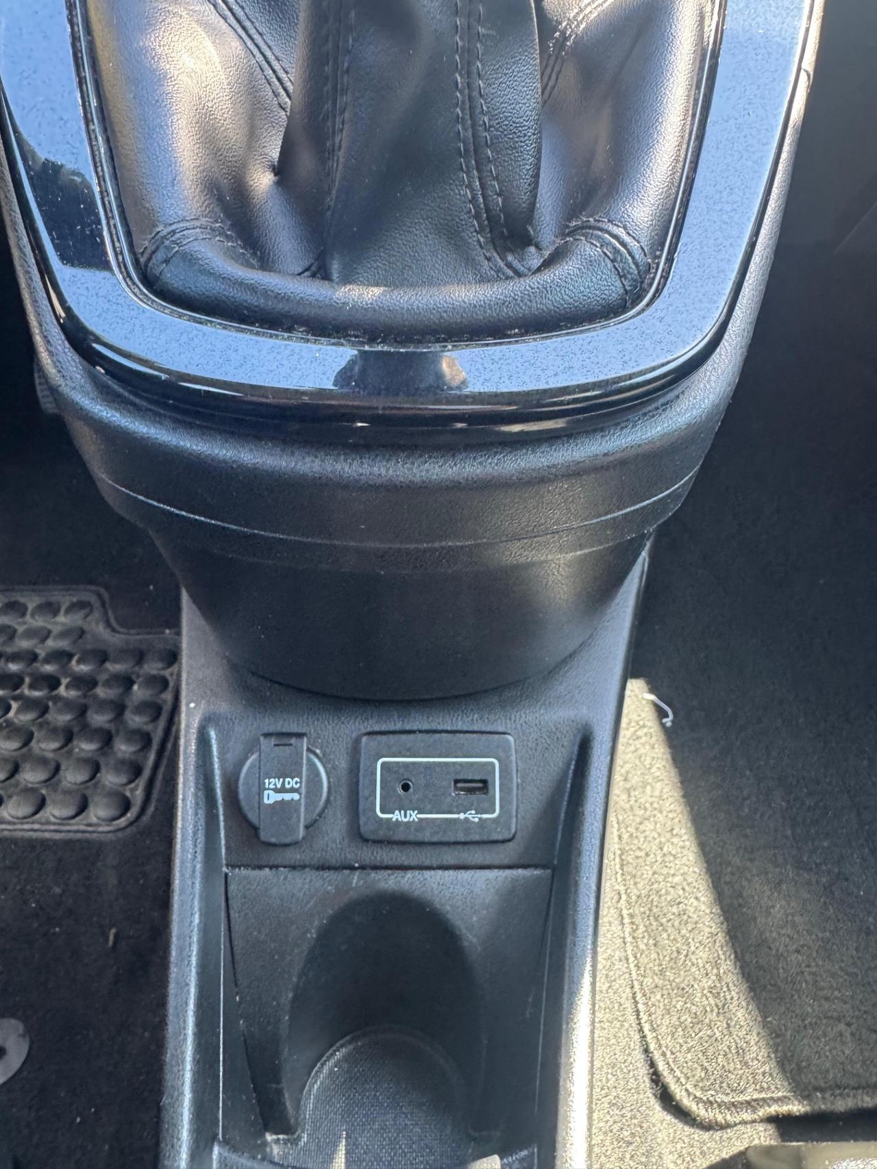 LANCIA YPSILON 1.2 GPL ECOCHIC GOLD 100.000KM