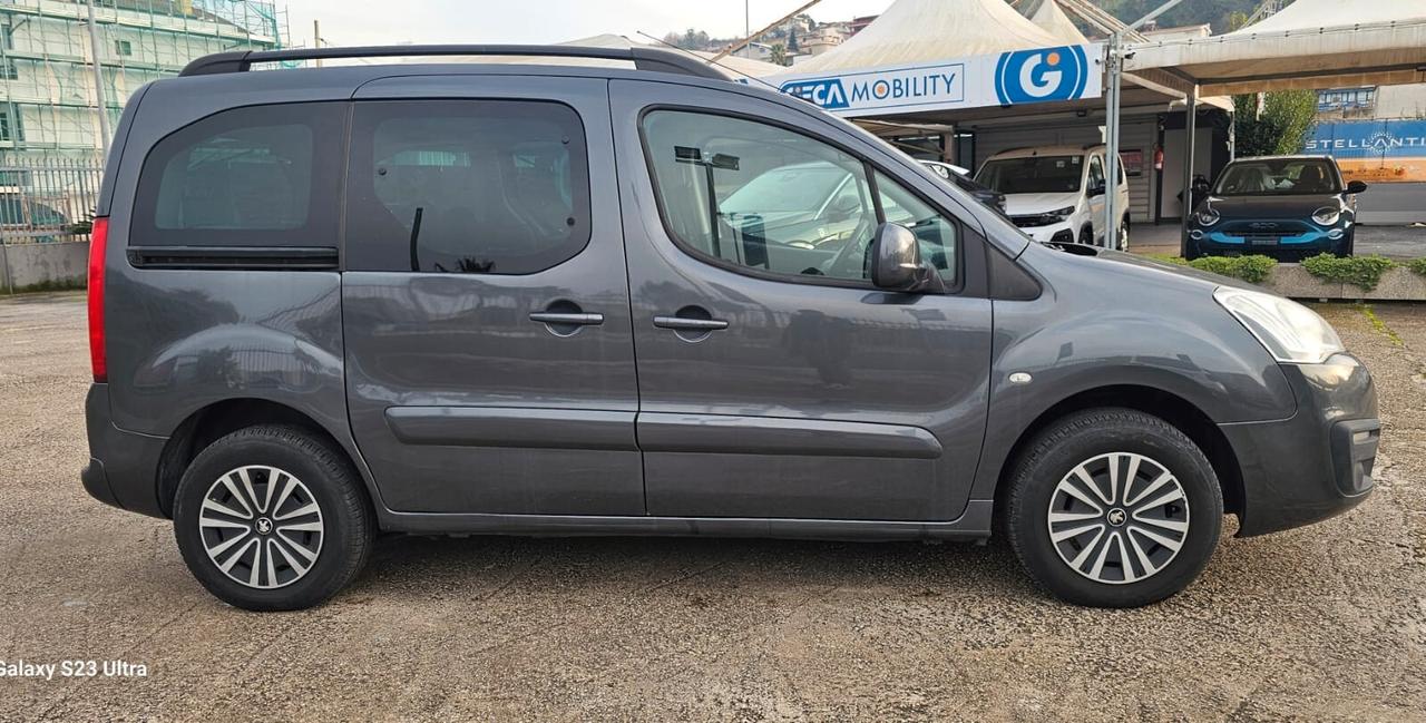 Peugeot Partner HDi 120 CV AUTOCARRO 5 POSTI