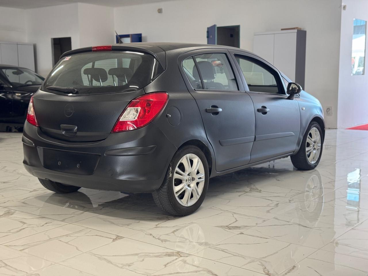 Opel Corsa 1.2 REGENERED CAR