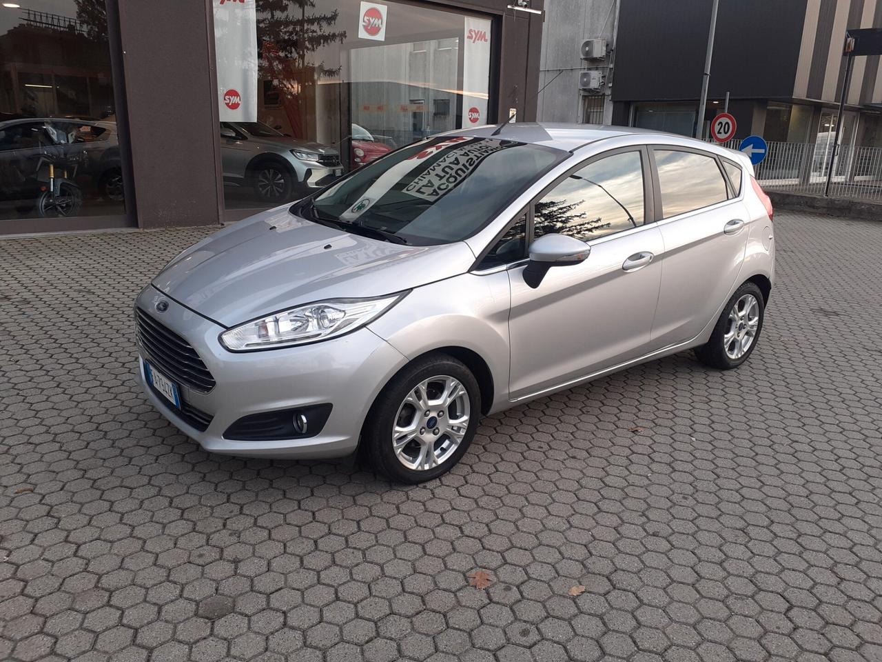 Ford Fiesta 1.5 TDCi 75CV 5 porte Titanium