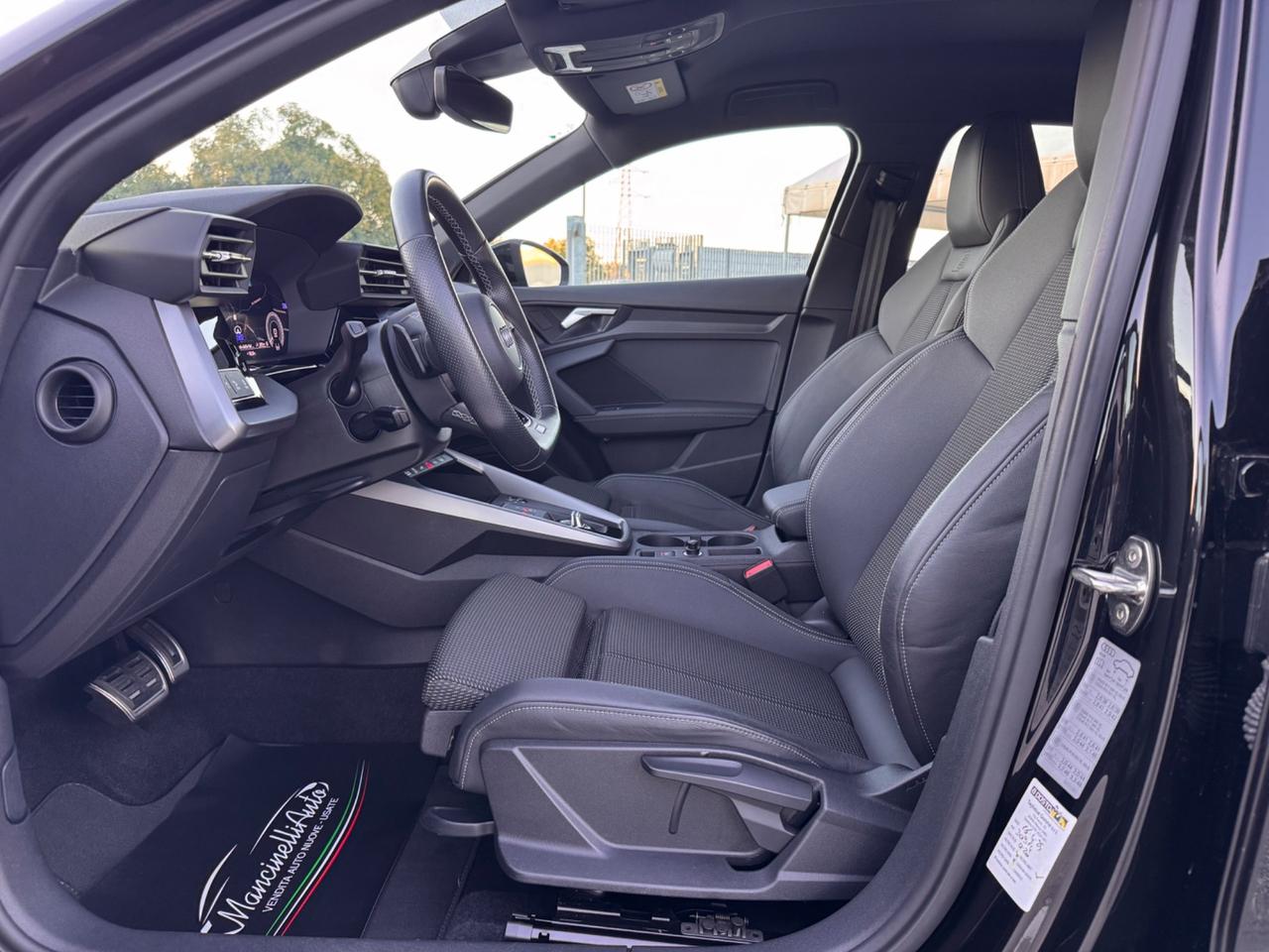 Audi A3 SPB 45 TFSI e S tronic line edition Identity Black