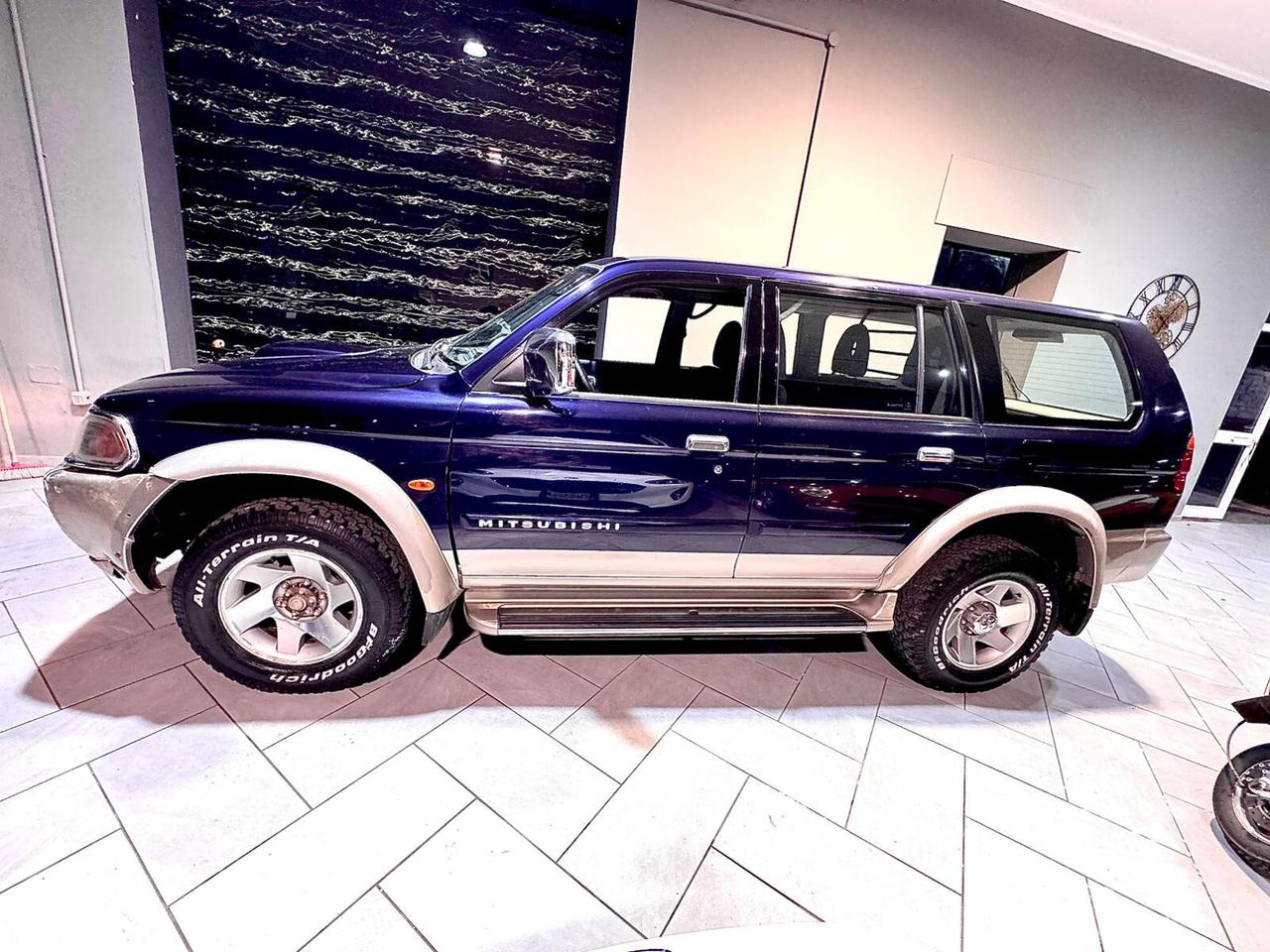 Mitsubishi Pajero Sport 2.5 TDI AUTOCARRO 4X4 BELLOO