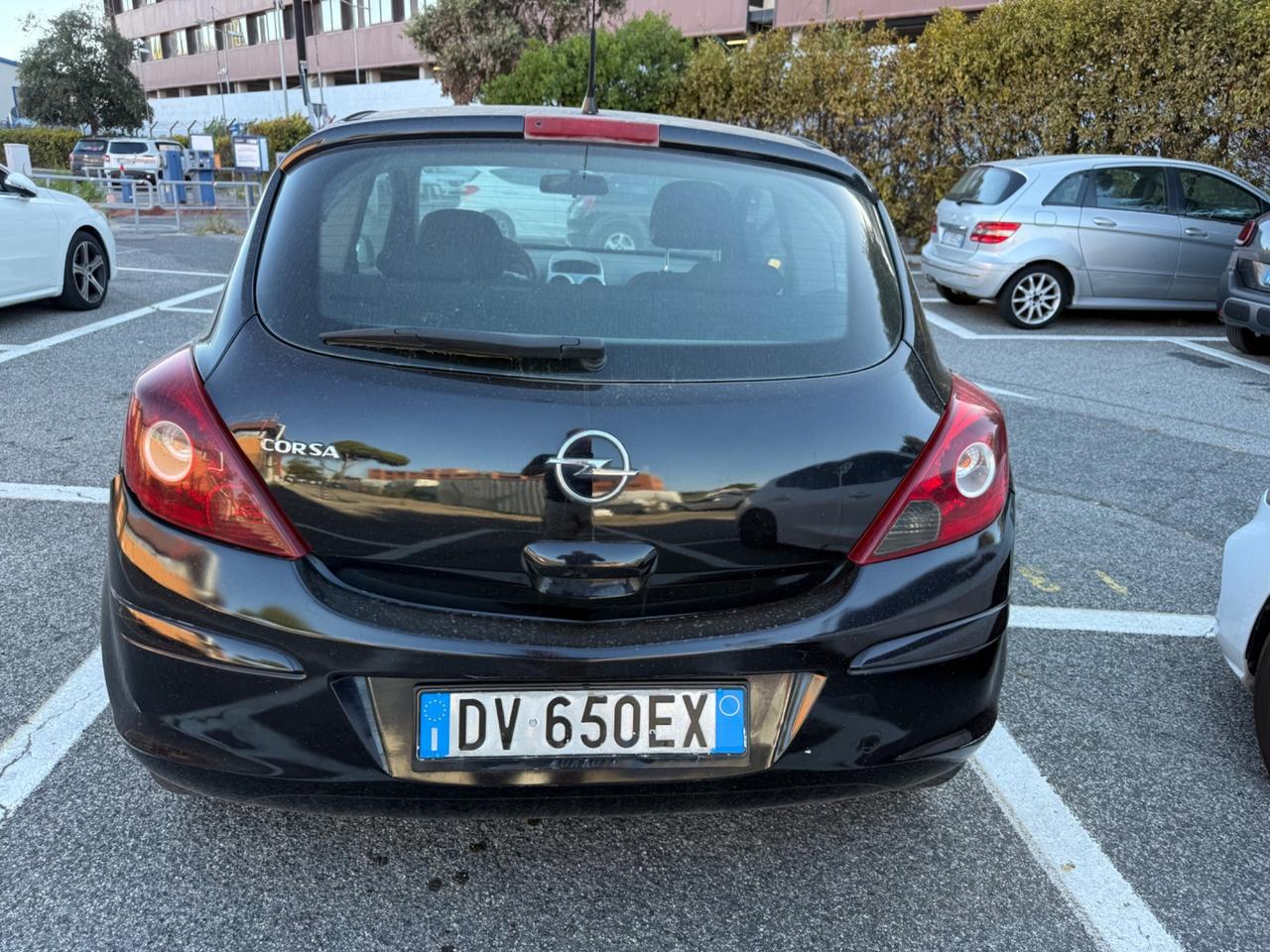 Opel Corsa 1.2 3 porte Easytronic Club
