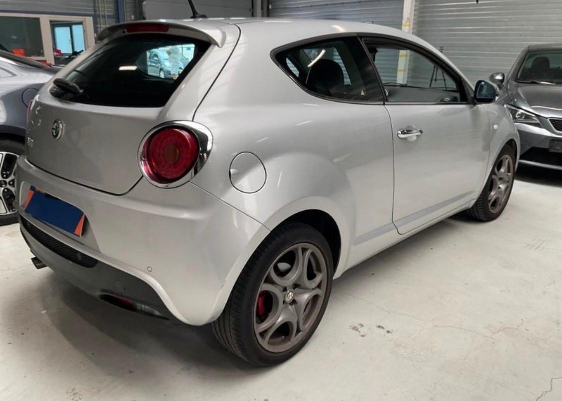 Alfa Romeo MiTo 1.4 T 155 CV Distinctive Sport Pack