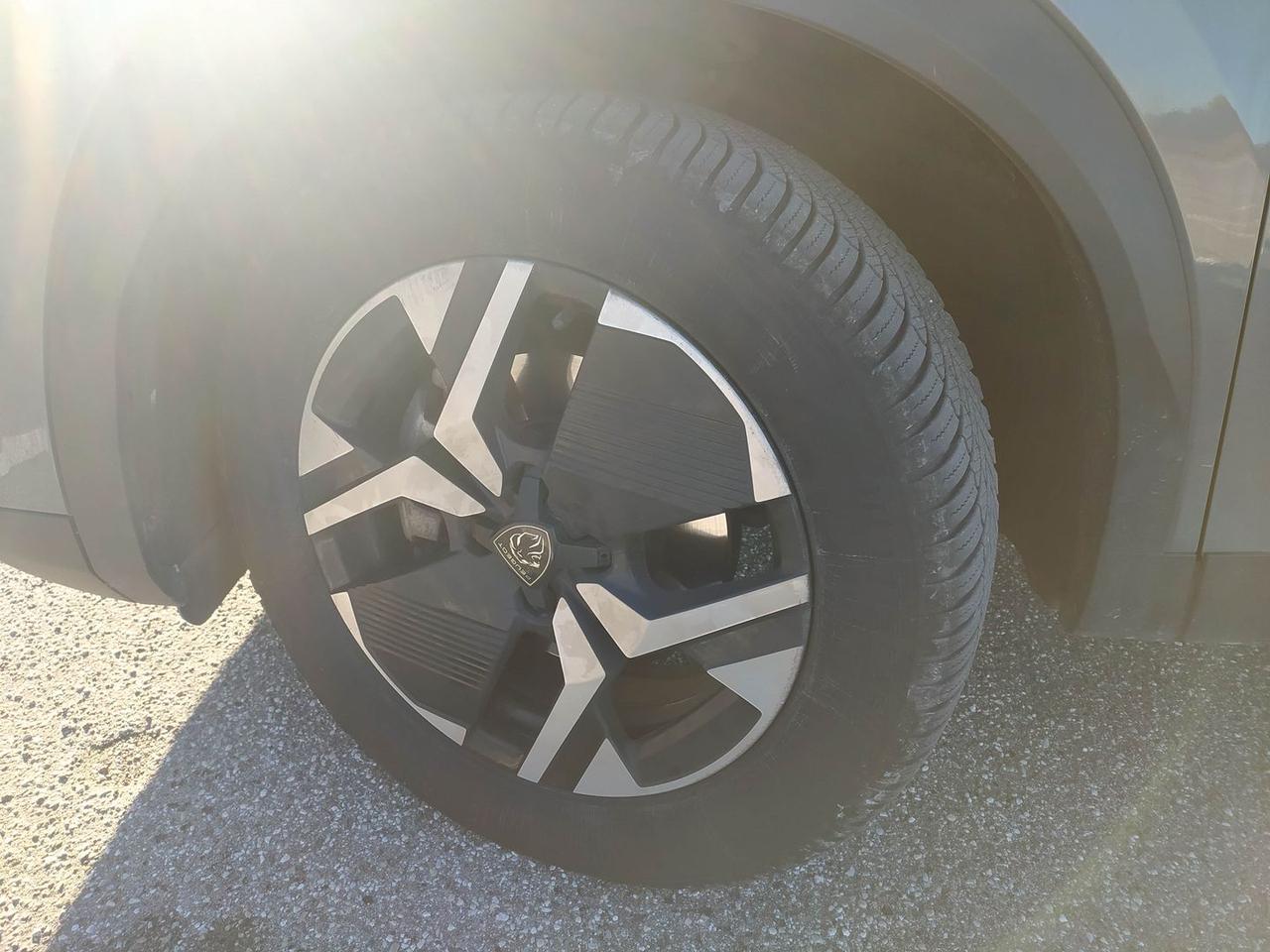 Peugeot 2008 GT e-2008 156 #8105