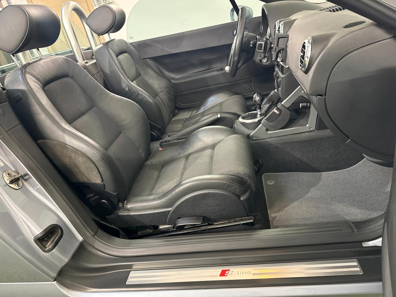 AUDI TT CABRIO 1.8t S-LINE E4 AUTOMATICA