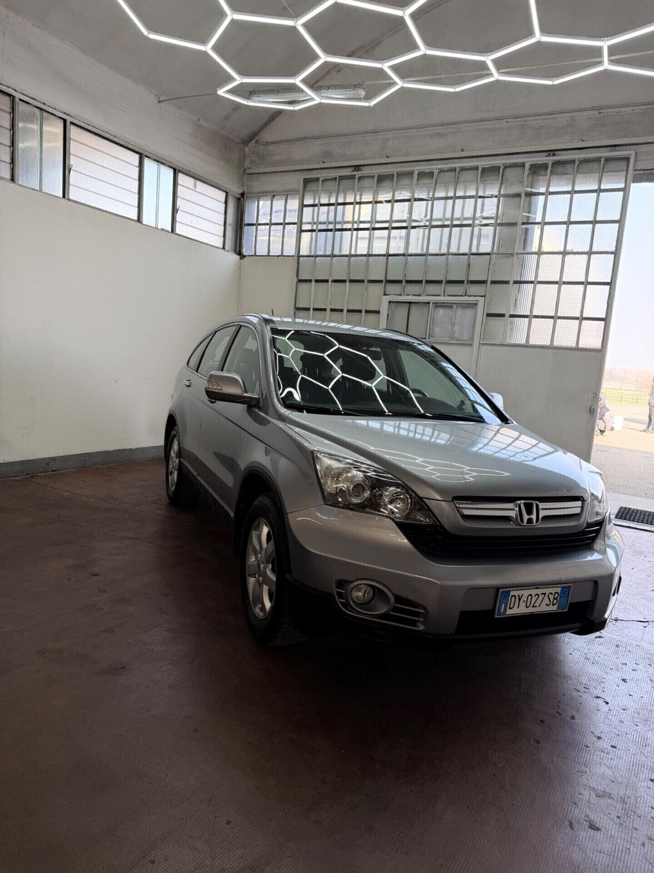 Honda CR-V 2.0 i-VTEC 16V aut. Exclusive