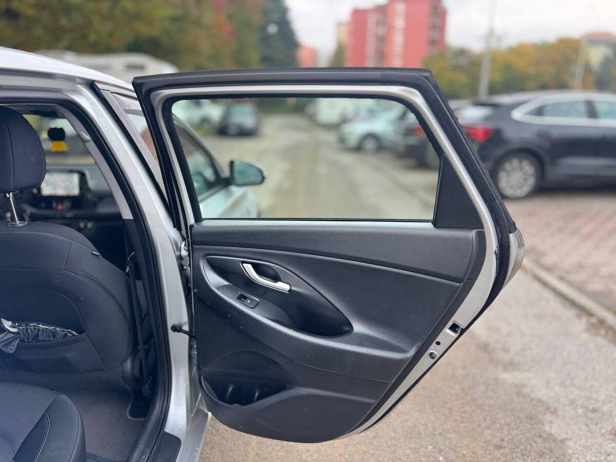 Hyundai i30 5 Porte I30 1.6 crdi Style 110cv dct