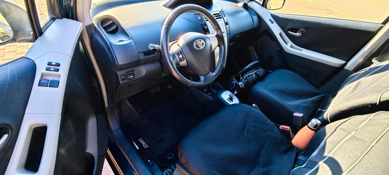 Toyota Yaris 1.4 D-4D 5 porte Sol
