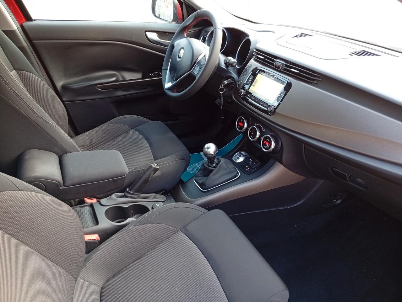 Alfa Romeo Giulietta 1.6 JTDm-2 105 CV Business