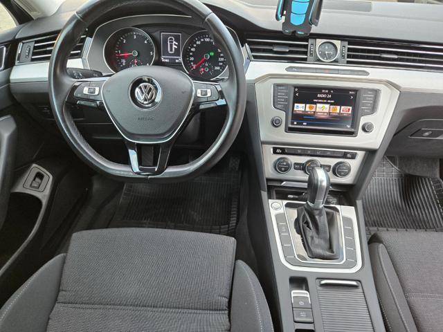 VOLKSWAGEN Passat Variant 2.0 TDI DSG Executive BlueMotion Tech.