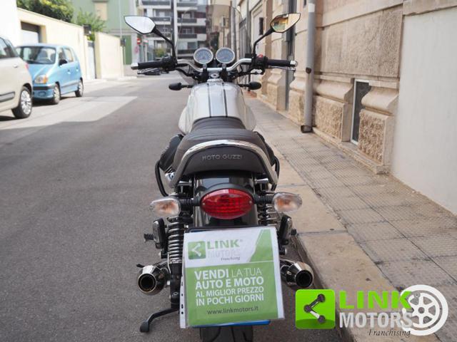 MOTO GUZZI V7 III Special
