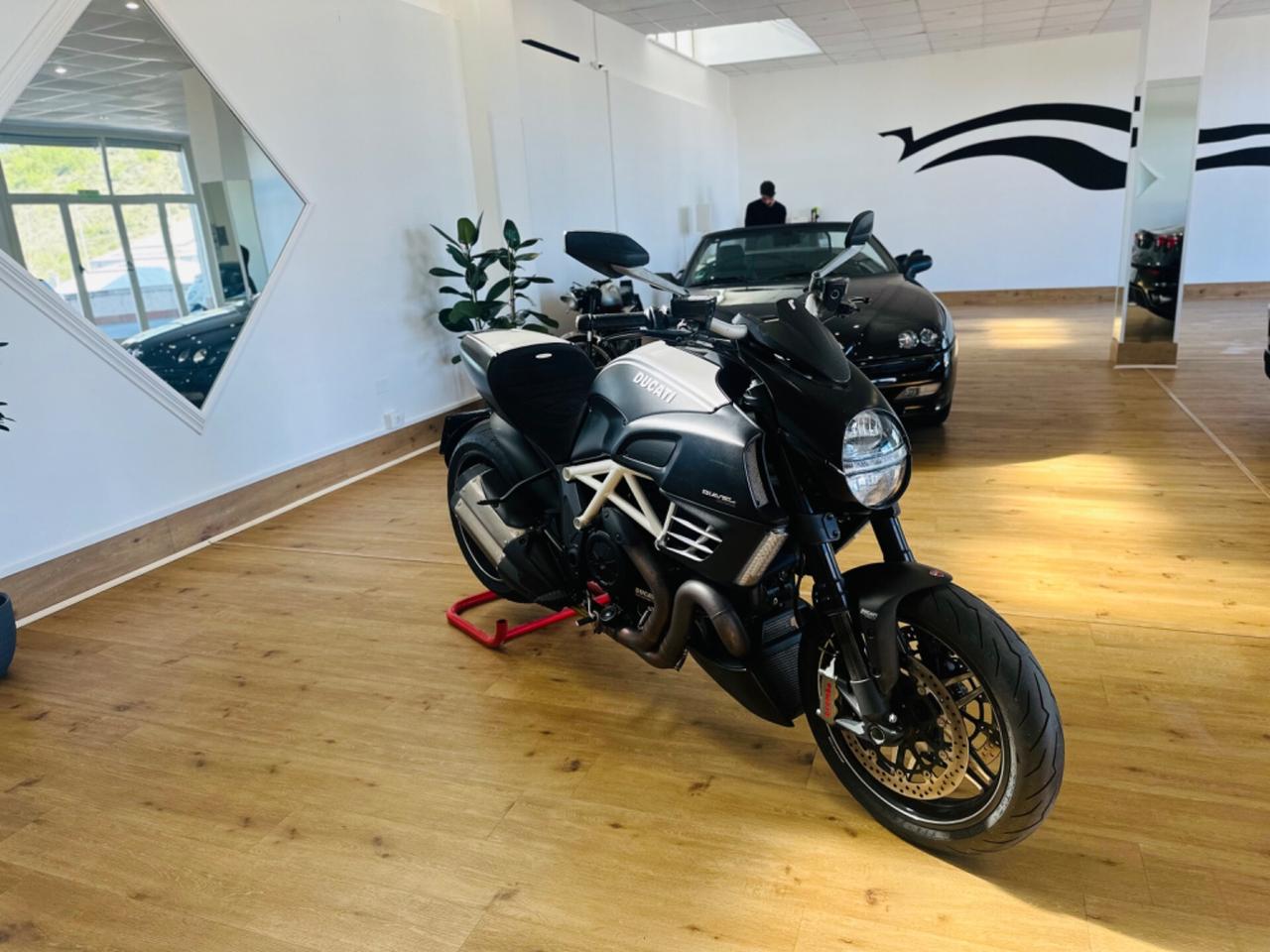 Ducati Diavel Amg edition 0/254