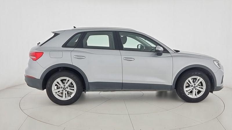 Audi Q3 35 TDI S tronic Business