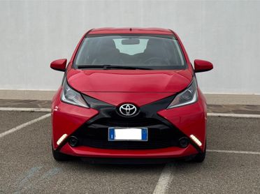 Toyota Aygo 1.0 VVT-i 69 CV 5 porte x-play