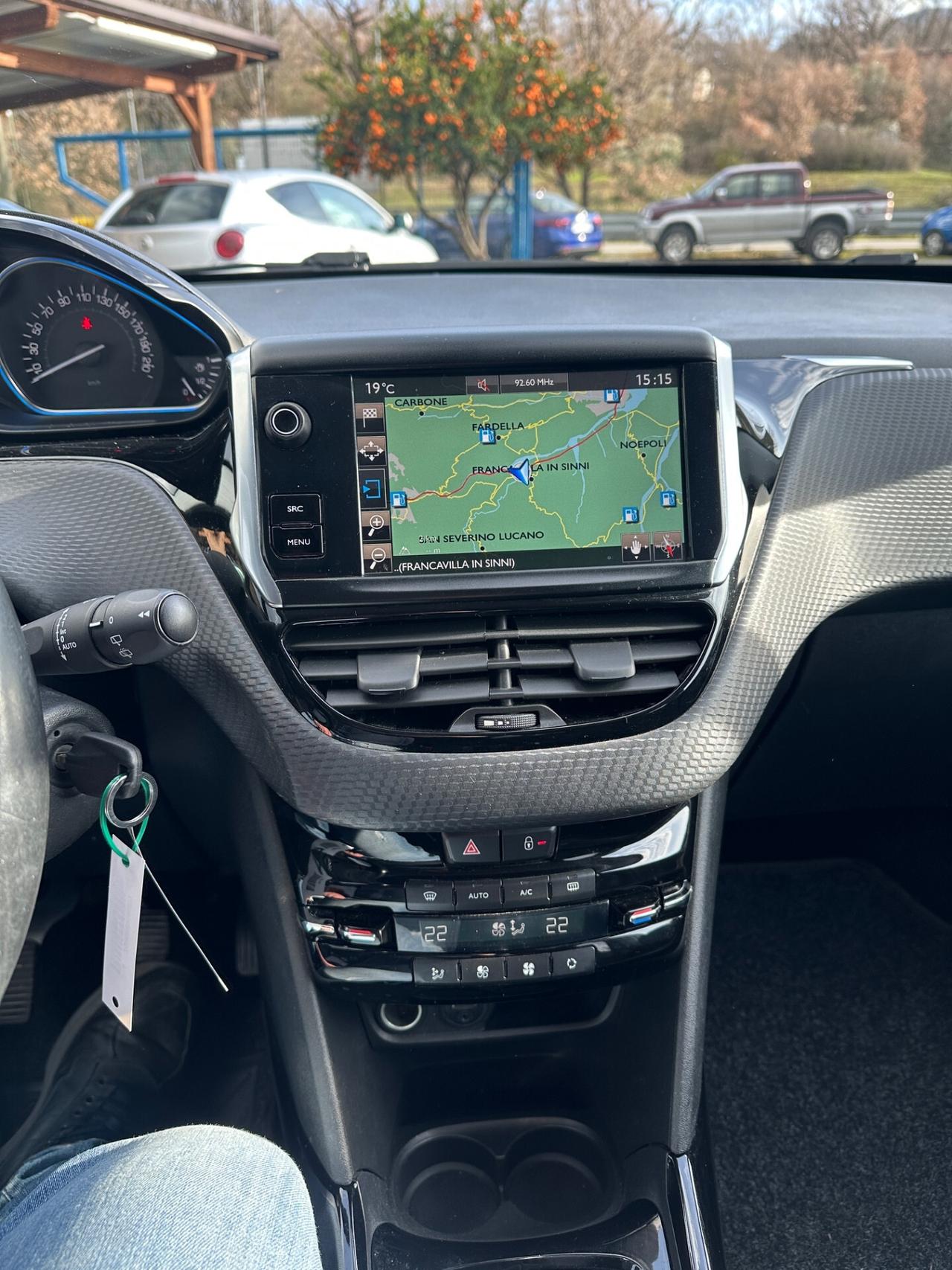 Peugeot 2008 BlueHDi 100 GT Line