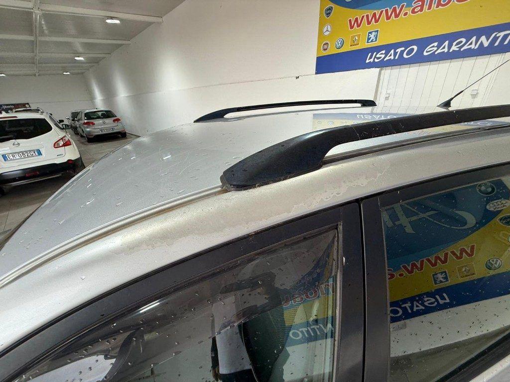Toyota RAV 4 RAV4 2.0 Tdi D-4D cat 5 porte PROBLEMA POMPA GASOL