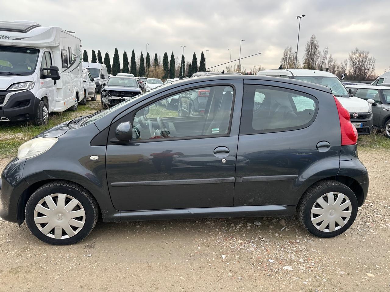 Peugeot 107 1.0 68CV 5p. Plaisir