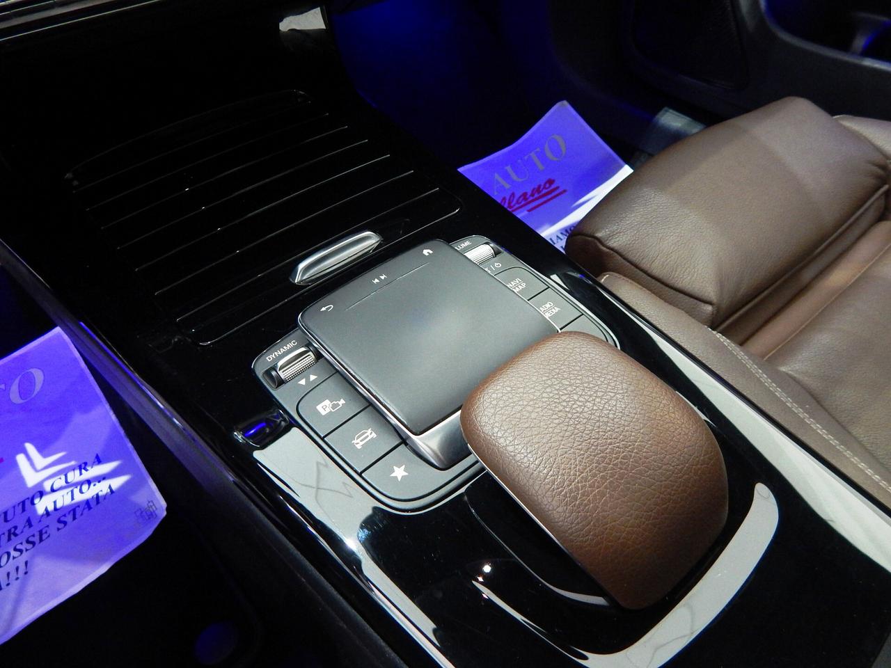 Mercedes-Benz CLA 180 d Coupe Premium AMG Aut. TETTO-NAVI-PELLE-PARK-LED