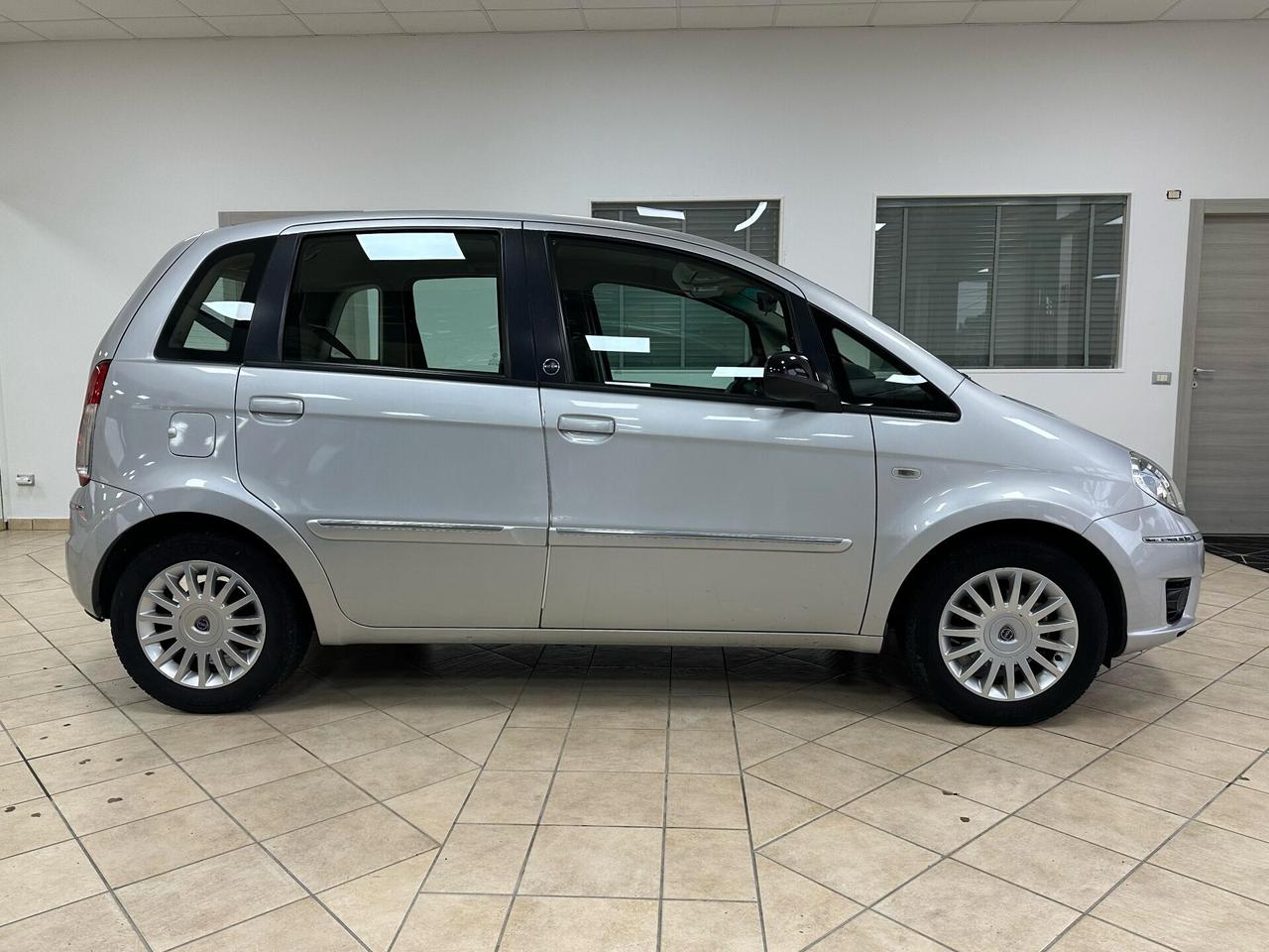 Lancia MUSA 1.4 8V Ecochic (GPL)