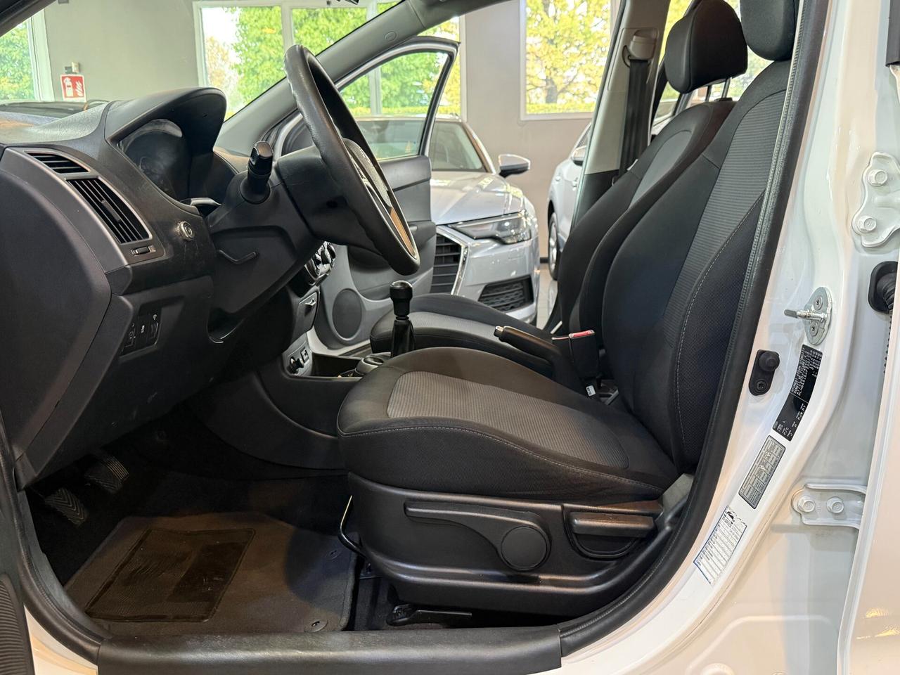 Hyundai i20 5p 1.2 Classic NEOPATENTATI !