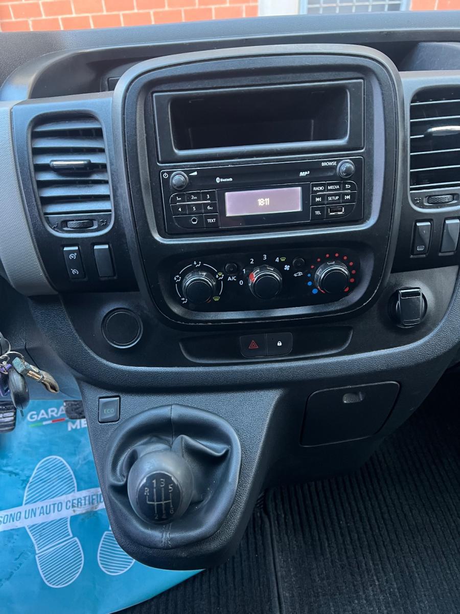 RENAULT trafic T27 1.6 dci 120cv L1H1 E6 trafic T27 1.6 dci 120cv L1H1 E6