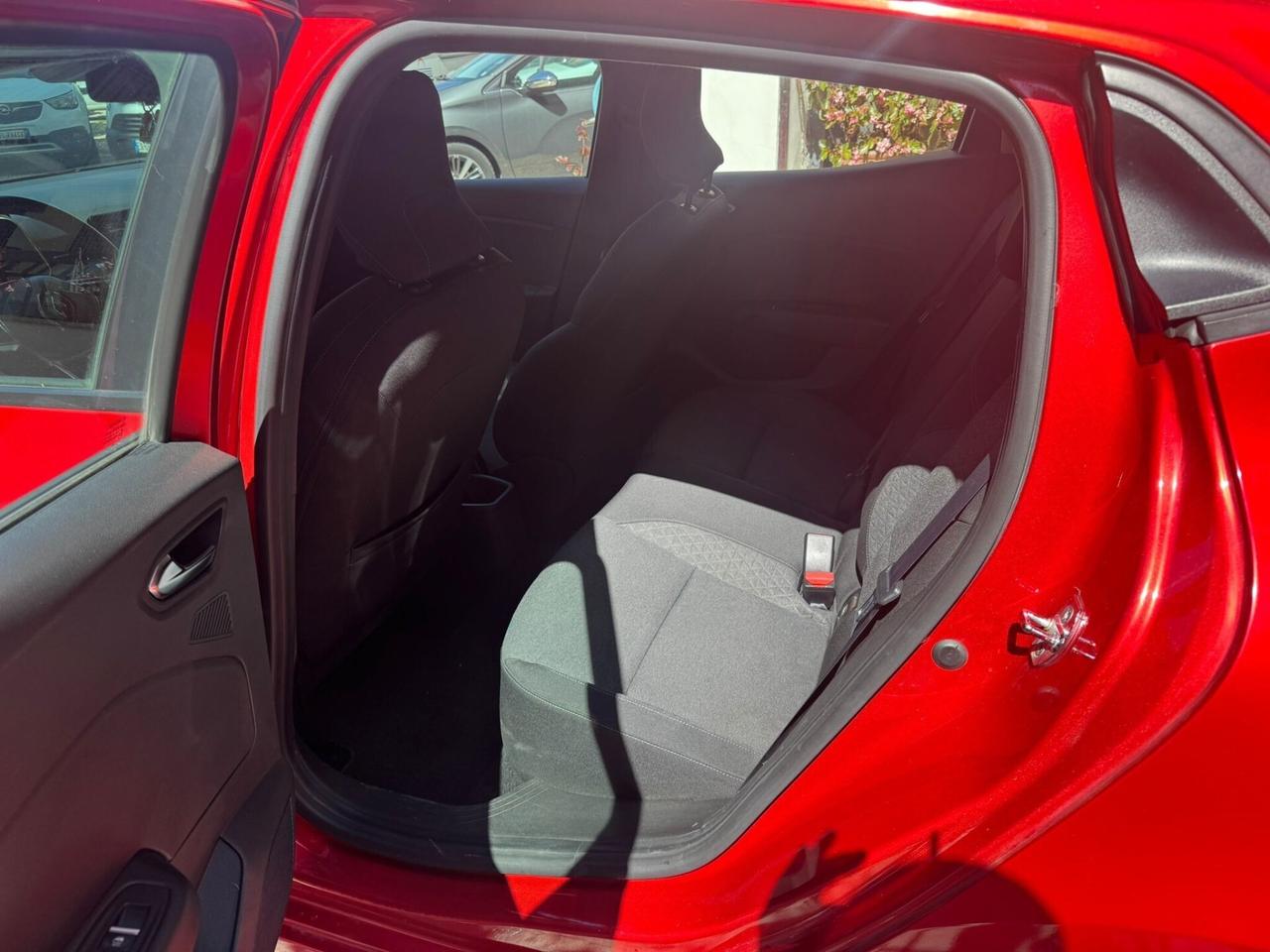 RENAULT Clio TCe 100CV GPL 5 porte Intens