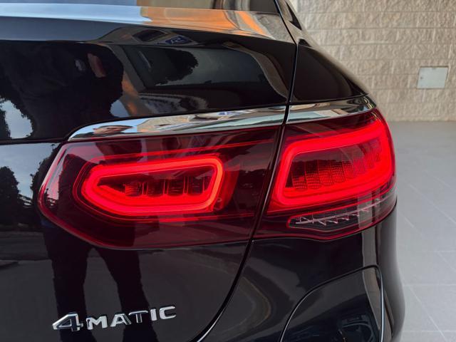 MERCEDES-BENZ GLC 300 de 4Matic Plug-in hybrid Coupé Premium Plus.