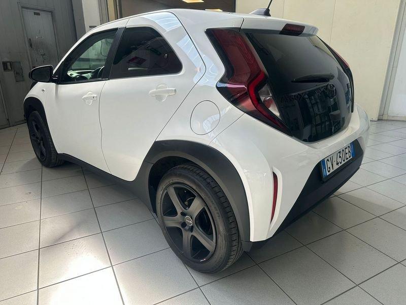 Toyota Aygo X 1.0B (72 CV) Active