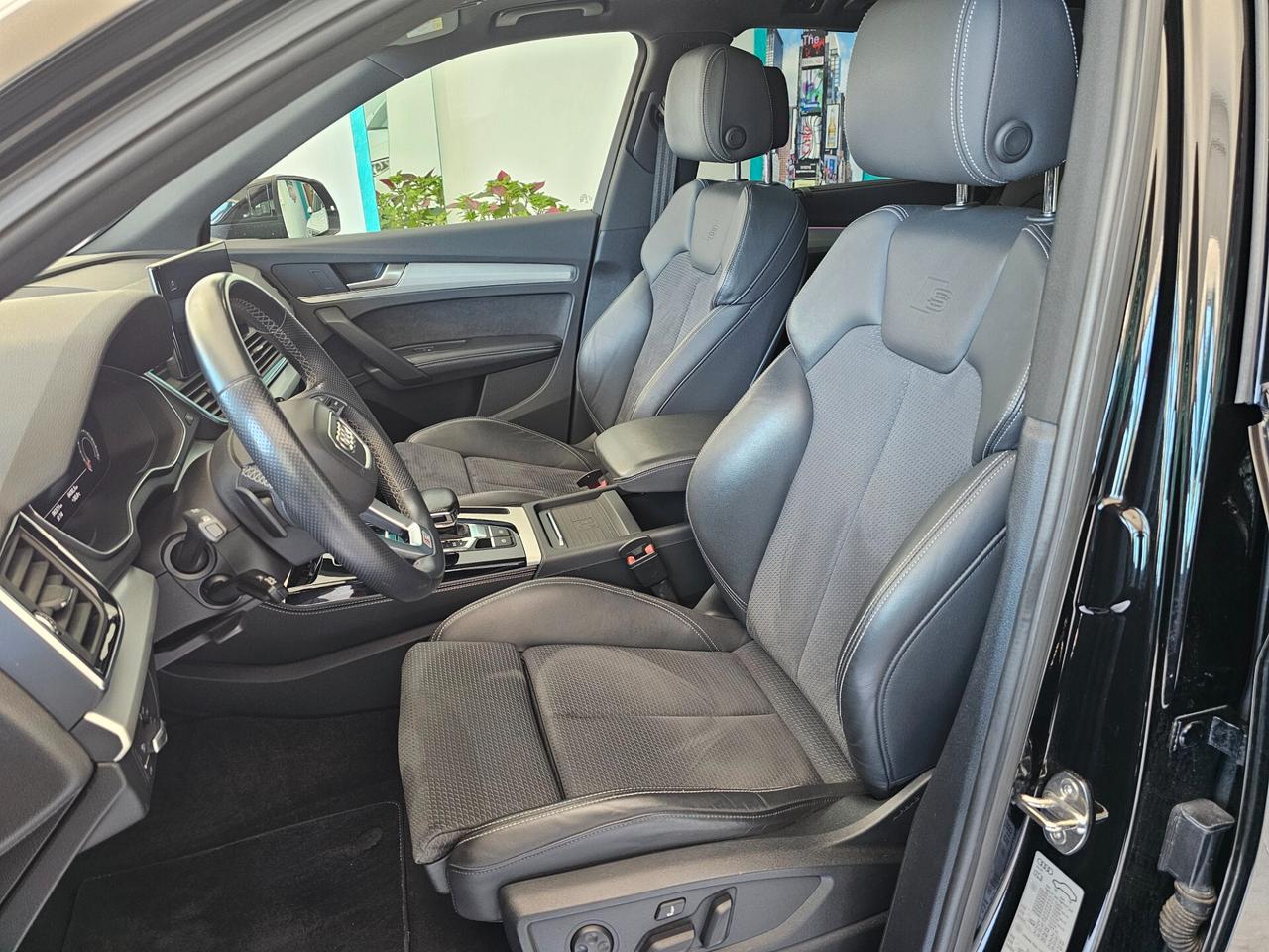 AUDI Q5 2.0 TDI 204CV QUATTRO 3 S-LINE BLAK EDITION