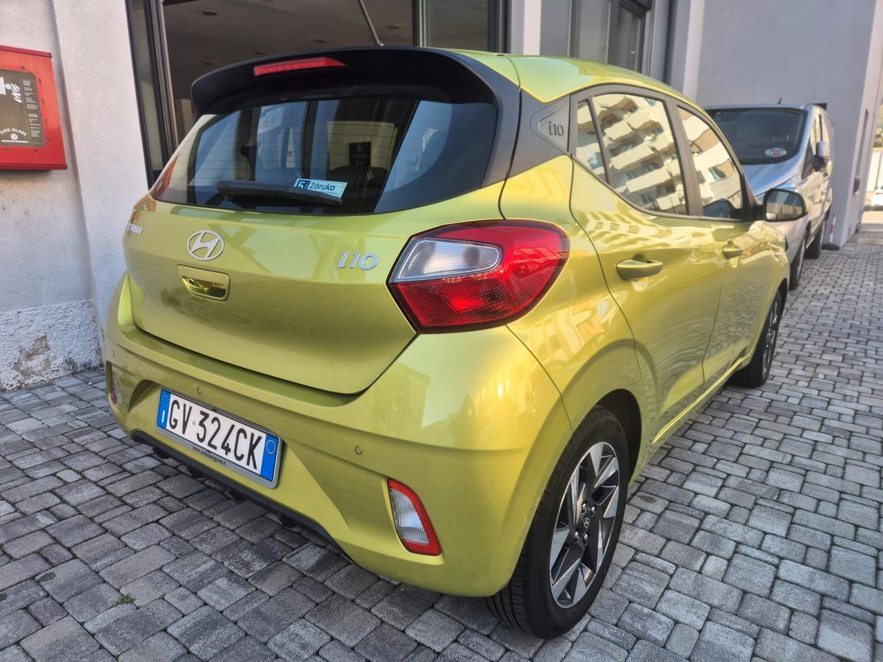 HYUNDAI I10 1.0 mpi Tech Connect Pack - CAMBIO AUTOMATICO