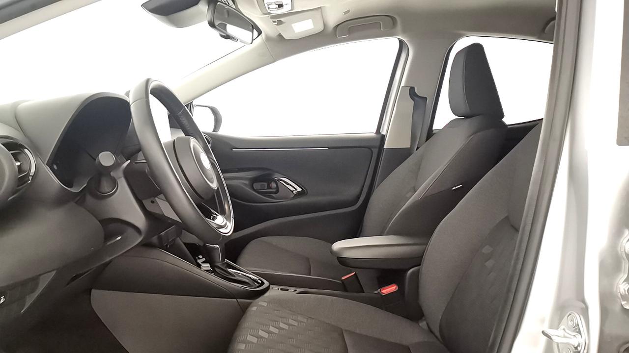 TOYOTA Yaris IV 2020 - Yaris 1.5h Trend