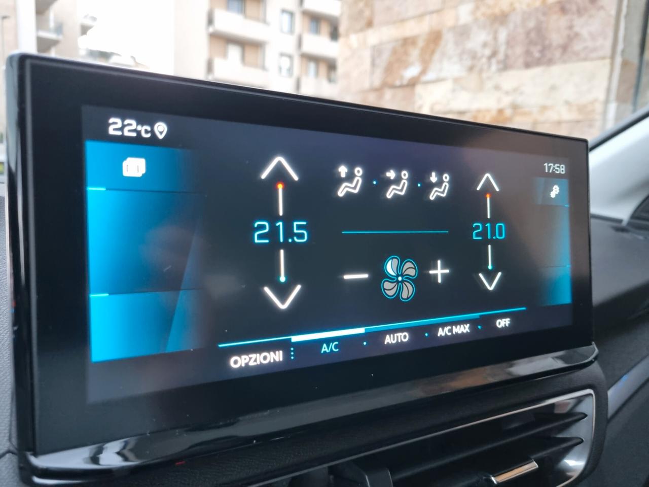Peugeot 3008 II 1.5 bluehdi Allure s&s 130cv