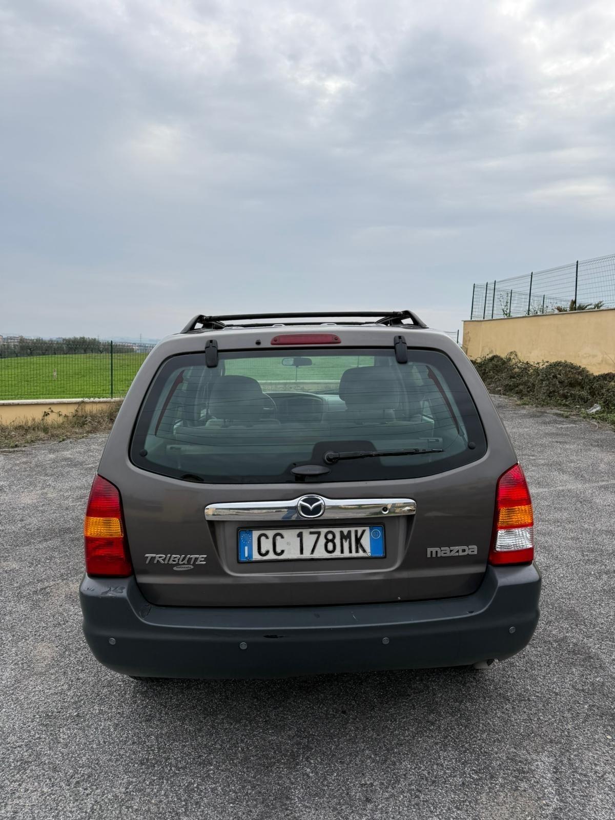 Mazda Tribute 3.0i V6 24V cat