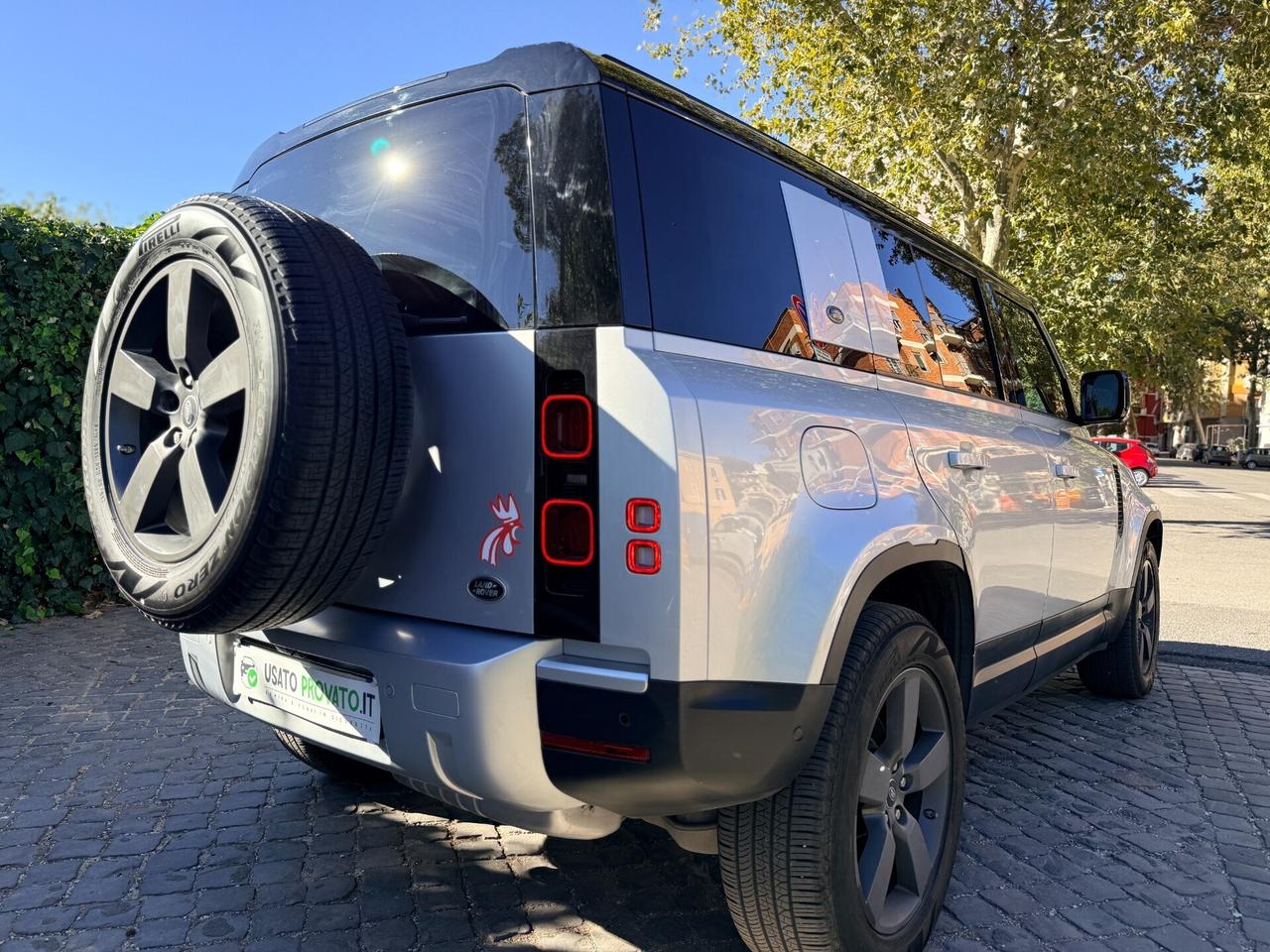 Land Rover Defender 110 3.0d Hybrid 7 POSTI