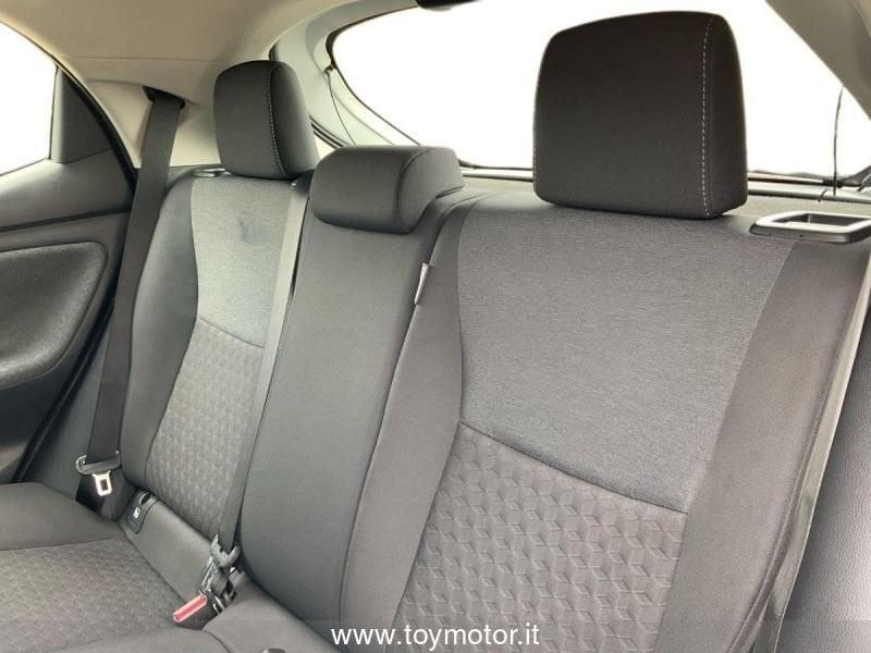 Toyota Yaris 4ª serie 1.5 Hybrid 5 porte Trend