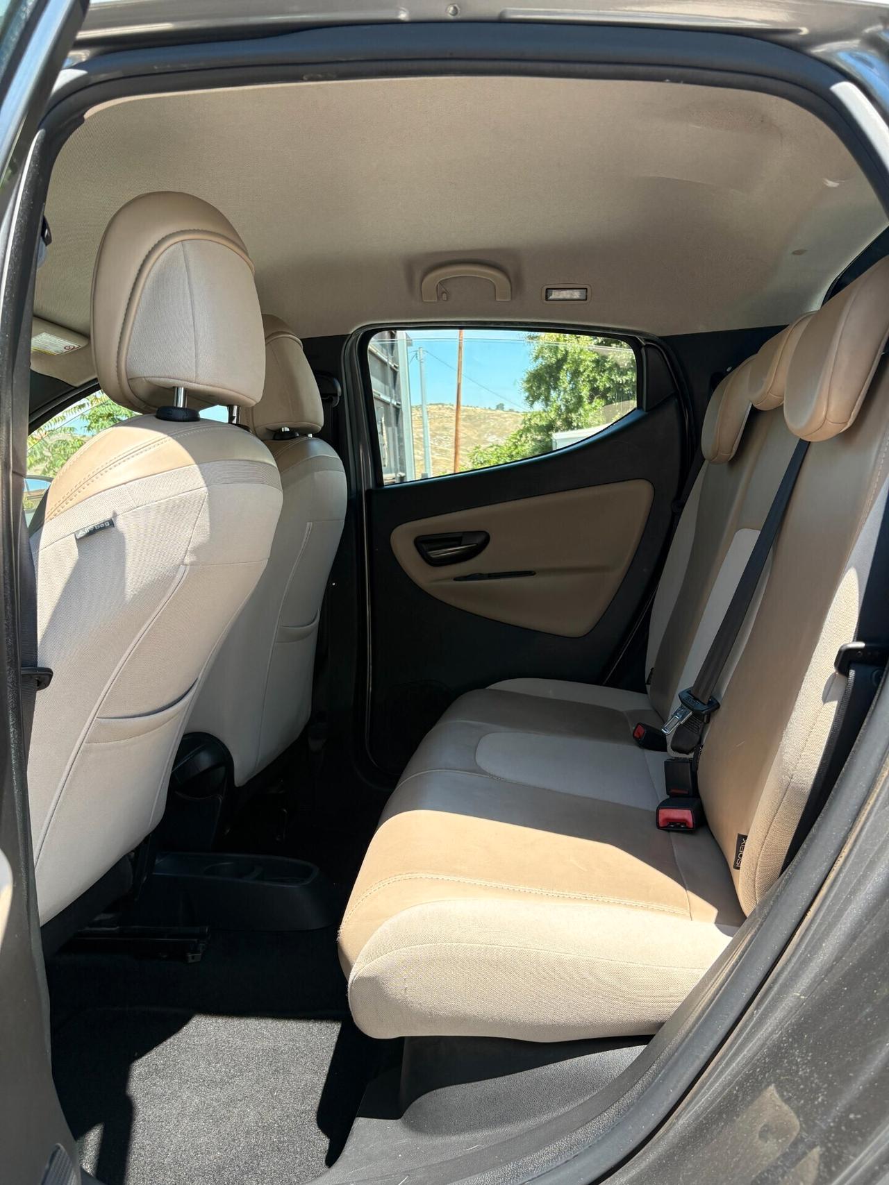 Lancia Ypsilon Gold 1.3 Multijet 5 Porte