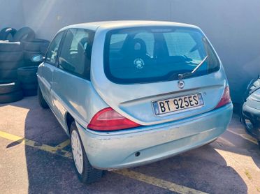 Lancia Y 1.2i 60 CV cat